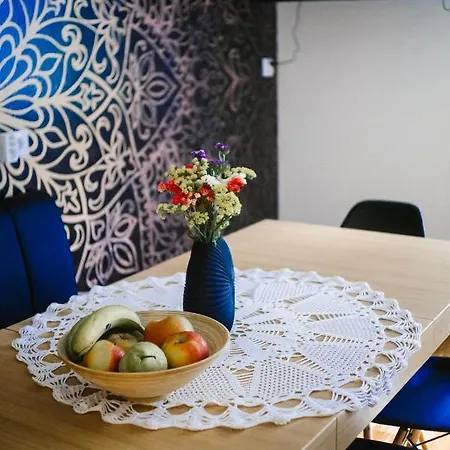 Komfortowy Apartament Z Bezposrednim Wyjsciem Na Ogrod Apartment *
